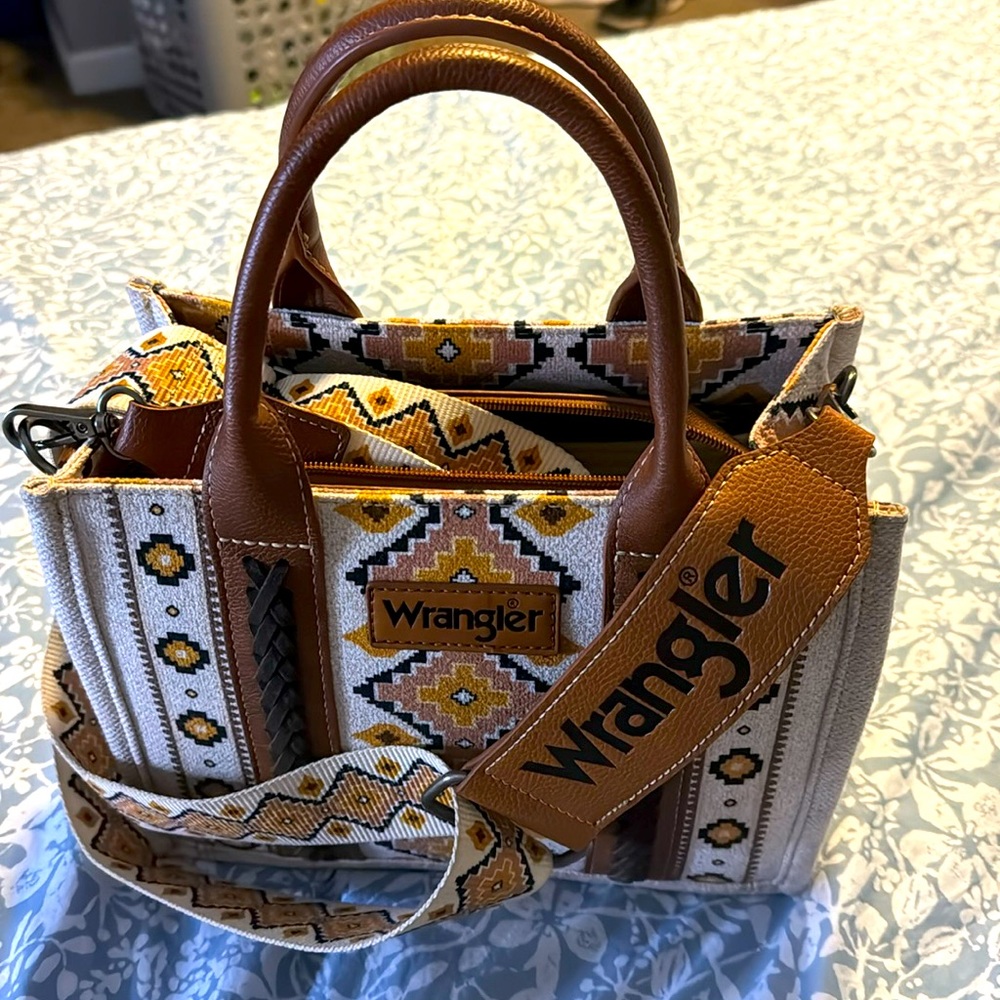 WRANGLER TOTE